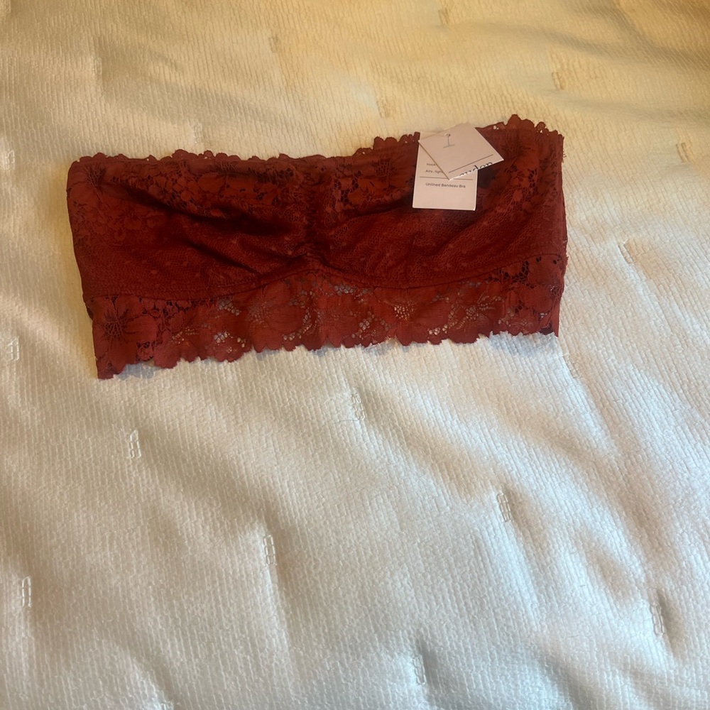 Auden stylish Auburn Color Bandeau Bra with Romantic Lace Design - Picture 3 of 6